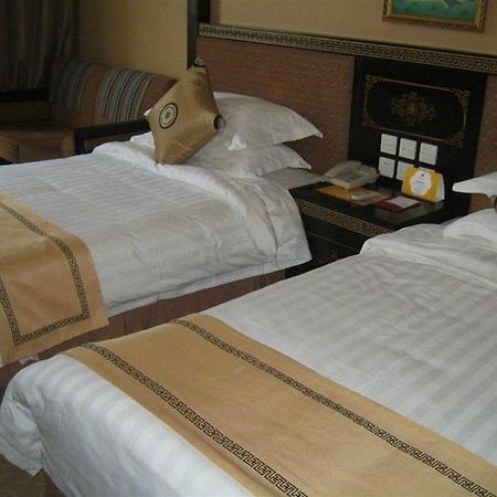 Brahmaputra Grand Hotel Лхаса Номер фото