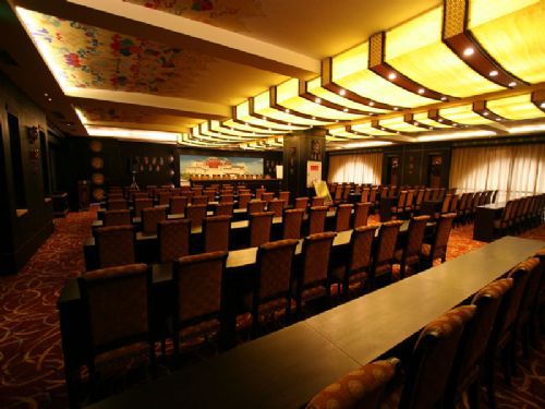 Brahmaputra Grand Hotel Лхаса Зручності фото